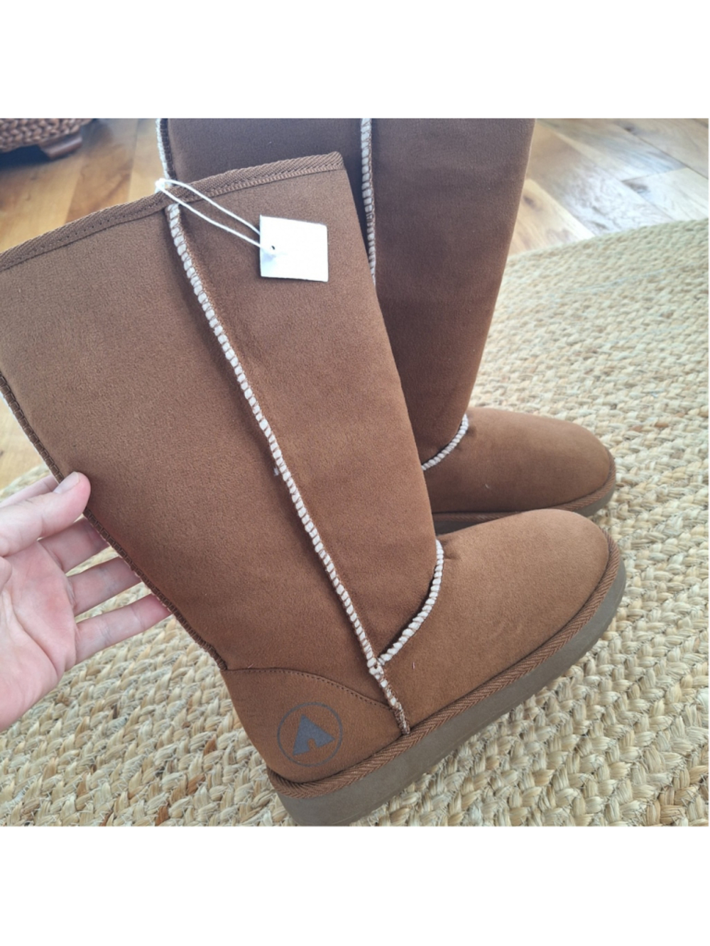 NEW Airwalk Suede Faux Fur Lined Winter Snow Boots Womens 7 Camel Brown Sherpa